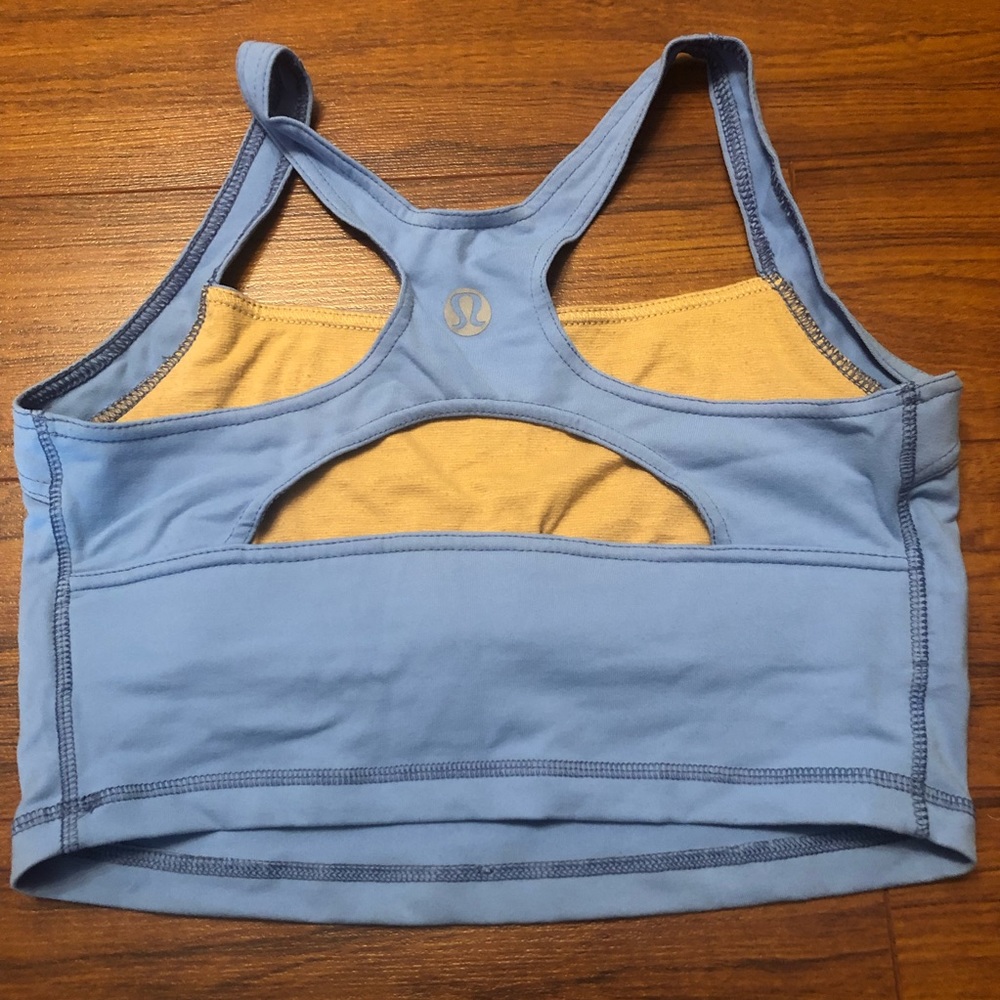 Lululemon bra - Picture 2 of 4